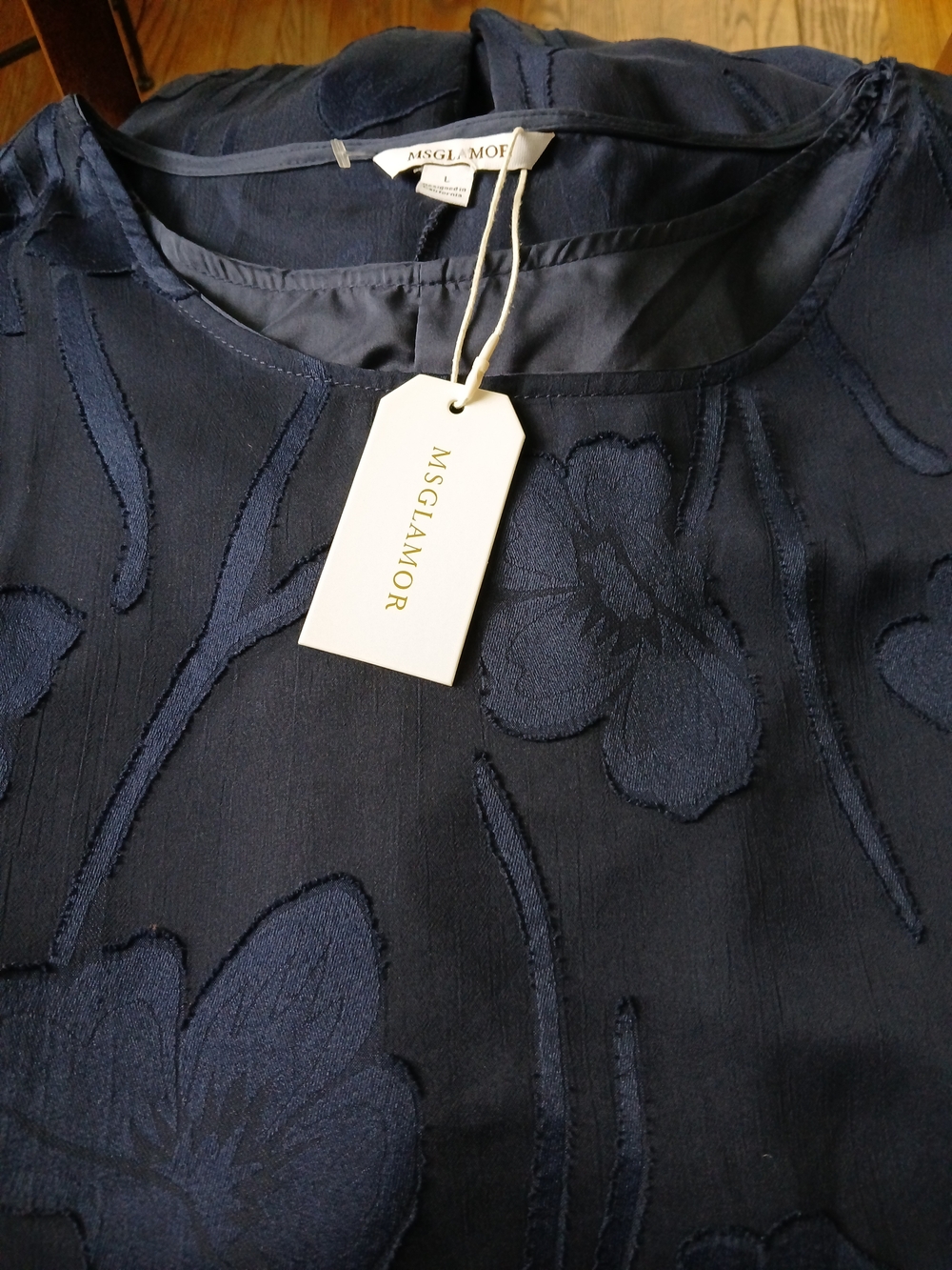 Navy Floral Textured Maxi Dress - Women - Picture 3 of 3